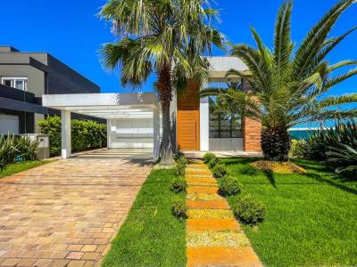 Casa em Condomínio 4 dormitórios para venda, Centro em Xangri-lá | Ref.: 11956