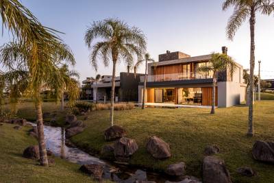 Casa em Condomínio 4 dormitórios para venda, Centro em Capão da Canoa | Ref.: 13983