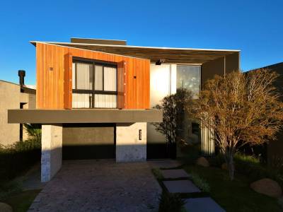 Casa em Condomínio 4 dormitórios para venda, Capão Ilhas Resort em Capão da Canoa | Ref.: 19043