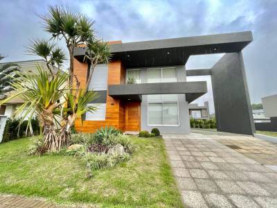Casa em Condomínio 4 dormitórios para venda, Velas da Marina em Capão da Canoa | Ref.: 20299