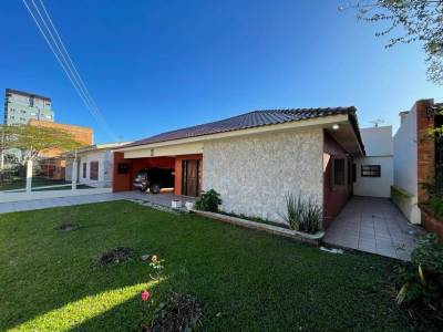 Casa 3 dormitórios para venda, Zona Nova em Capão da Canoa | Ref.: 21484