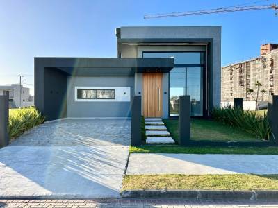 Casa 3 dormitórios para venda, Xangrila em Xangri-lá | Ref.: 23063