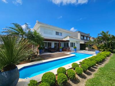 Casa em Condomínio 4 dormitórios para venda, Centro em Xangri-lá | Ref.: 23382