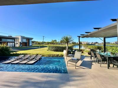 Casa em Condomínio 5 dormitórios para venda, Costa Serena em Capão Novo | Ref.: 24197