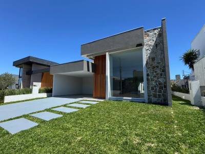 Casa em Condomínio 4 dormitórios para venda, Zona Nova em Capão da Canoa | Ref.: 24293