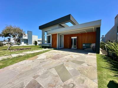 Casa em Condomínio 4 dormitórios para venda, Zona Nova em Capão da Canoa | Ref.: 24313