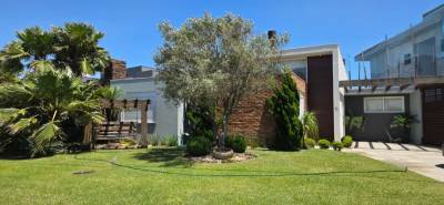 Casa em Condomínio 3 dormitórios para venda, Rainha Do Mar em Xangri-lá | Ref.: 24357