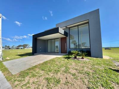 Casa em Condomínio 3 dormitórios para venda, estrada do mar em Xangri-lá | Ref.: 24410