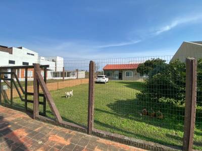 Casa 3 dormitórios para venda, Araça em Capão da Canoa | Ref.: 24517