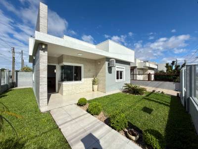 Casa 2 dormitórios para venda em Capão da Canoa | Ref.: 24913